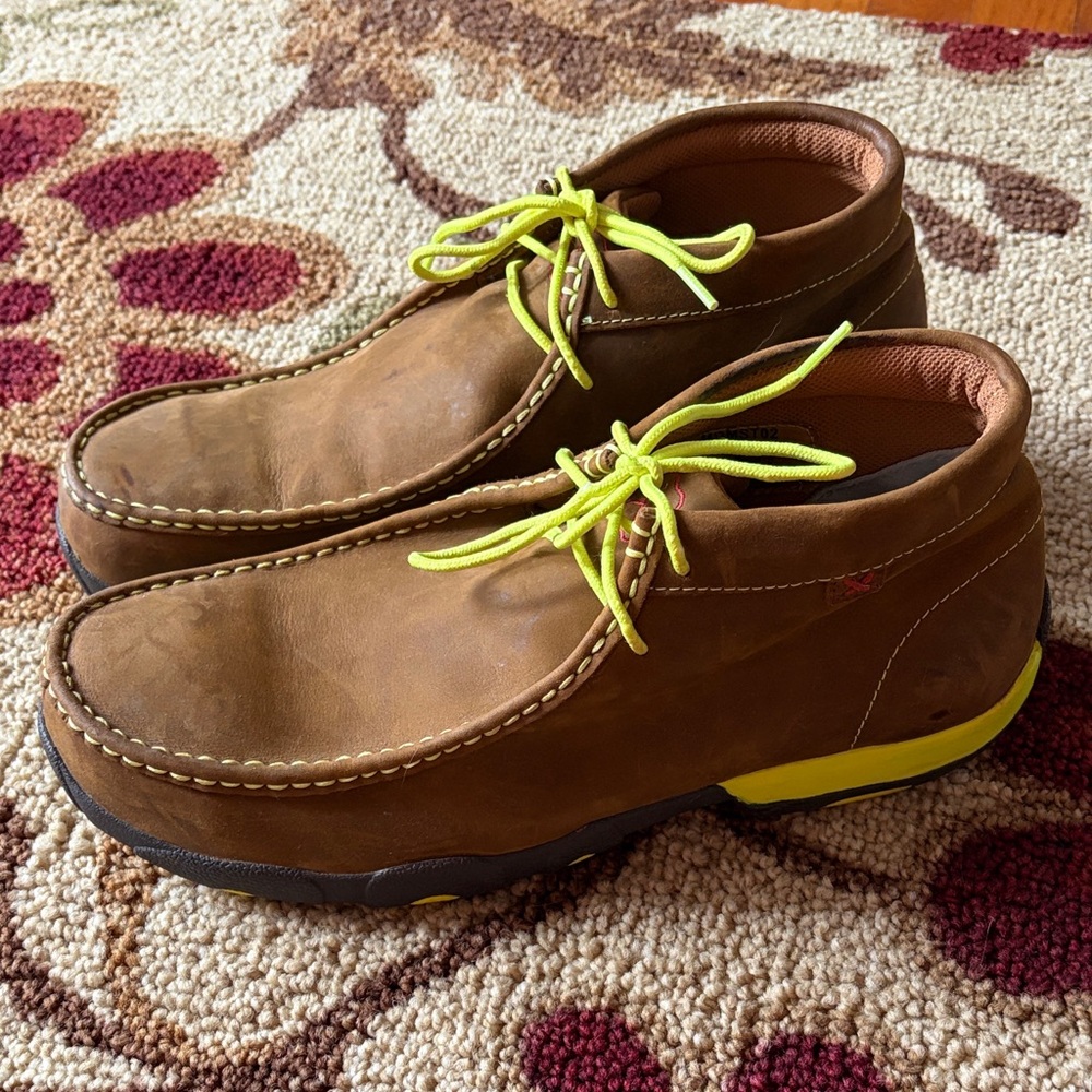 Men's Brown Leather Steel Toe Twisted X Lace-Up Shoes with Yellow Accents